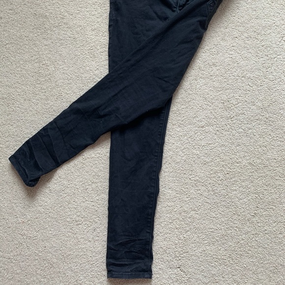 American Eagle black skinny jeans (short) - Picture 2 of 4
